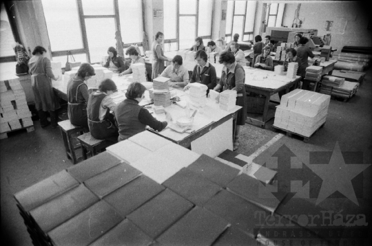 THM-BJ-09000a - Szekszárdi Nyomda az 1980-as években