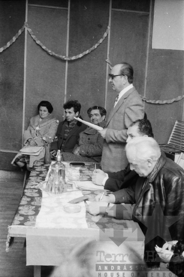 THM-BJ-09013 - Diósberényi termelőszövetkezeti zárszámadó közgyűlés az 1980-as években 