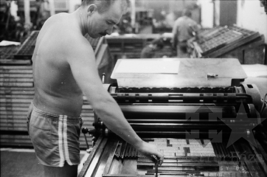 THM-BJ-09230 - Szekszárdi Nyomda az 1980-as években