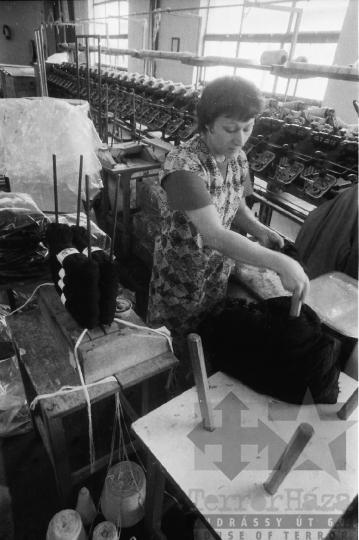 THM-BJ-09445 - Kisszékelyi fonalfeldolgozó az 1980-as években