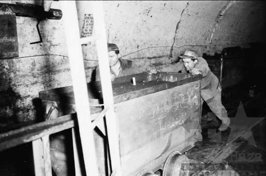 THM-BJ-09832 - Nagymányoki szénbánya az 1960-as években