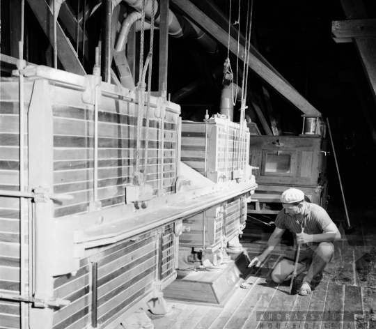 THM-BJ-10045 - Bátaszéki malom az 1960-as években 