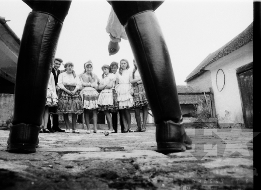 THM-BJ-10056 - Népszokások, népviselet Decsen az 1960-as években