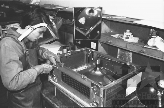 THM-BJ-10085 - Gelka javítóműhelye Szekszárdon az 1960-as években