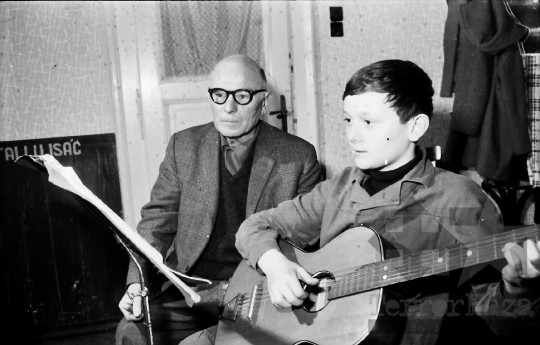 THM-BJ-10439 - Zeneiskola Tolna település művelődési otthonában az 1960-as években