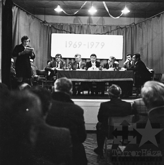 THM-BJ-10457 - Termelőszövetkezeti közgyűlés Mőcsényen az 1970-es években