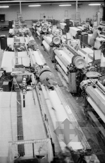THM-BJ-10522 - Tolnai Selyemfonógyár textilüzeme az 1970-es években