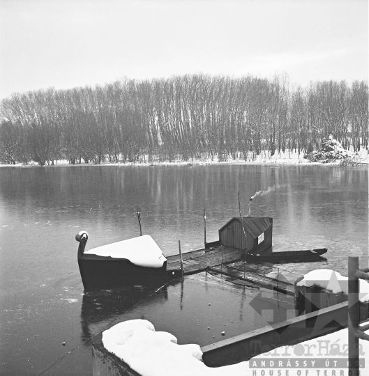 THM-BJ-10535 - Téli kép a Holt-Dunáról az 1970-es években