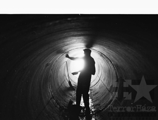 THM-BJ-10567 - Csatornázás Szekszárdon az 1970-es években