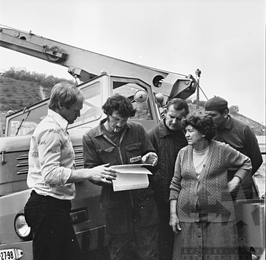 THM-BJ-10946 - Lakásépítés Szekszárdon az 1970-es években