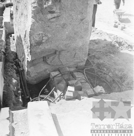 THM-BJ-10987 - Prométheusz park építése Szekszárdon az 1970-es években