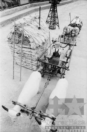 THM-BJ-11077 - Pancza Ernő dombóvári ezermester munkái az 1980-as években