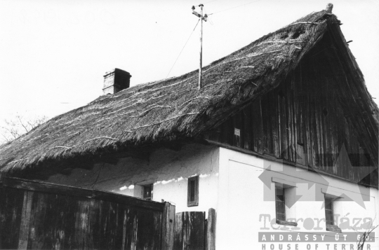 THM-BJ-11184 - Falusi házak Gyulajon az 1970-es években
