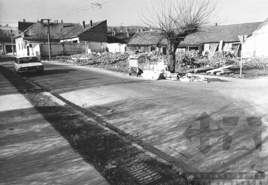 THM-BJ-11230 - Szekszárdi Mérey utca bontása az 1960-as években