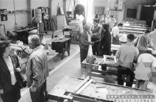 THM-BJ-11237 - Kamarai üzemlátogatás Bonyhádon az 1980-as években