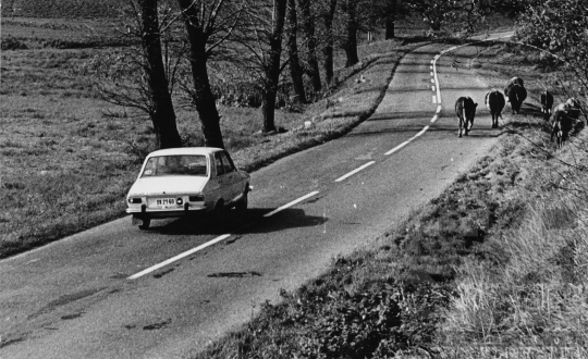 THM-BJ-11325 - Autóút Aparhant és Nagyveke között az 1970-és években