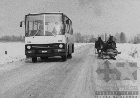 THM-BJ-11370 - Autóút télen Szekszárdról Őcsény felé az 1980-as években