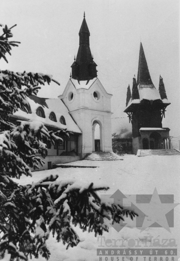 THM-BJ-11557 - Faluház Kakasdon az 1980-as években