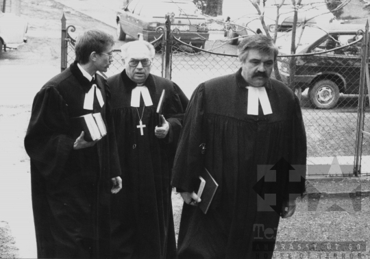 THM-BJ-11587 - Evangélikus istentisztelet Tengelicen az 1990-es években