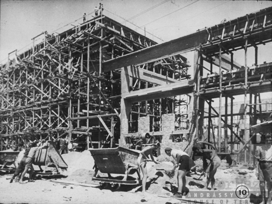 THM-DIA-2013.20.2.12 - 5 éves tervünk nagy építkezései