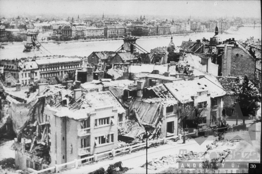 THM-DIA-2013.20.4.33 - Magyarország felszabadulása