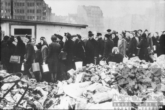 THM-DIA-2013.20.4.38 - Magyarország felszabadulása