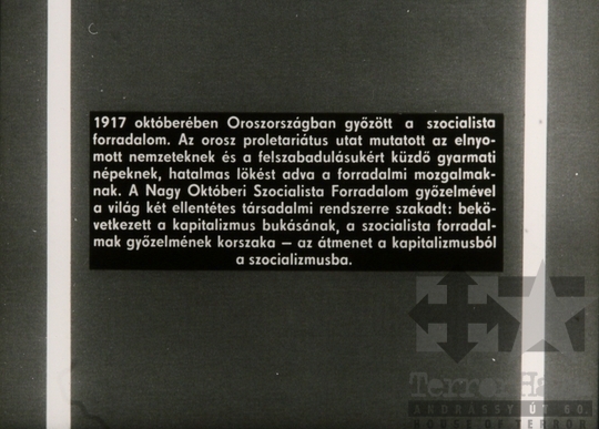 THM-DIA-2018.2.16.02  - A két világrendszer és jellemzőik