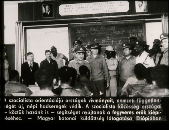 THM-DIA-2018.2.16.23  - A két világrendszer és jellemzőik