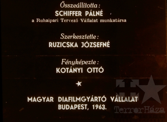 THM-DIA-2018.2.24.02 - Az óvodások és iskolások öltöztetése