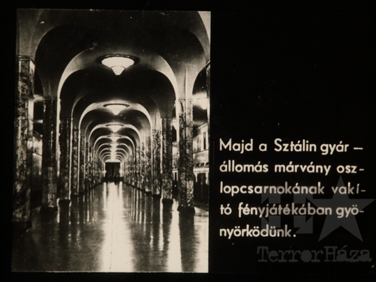 THM-DIA-2018.2.7.52 - Moszkva, a béke fővárosa