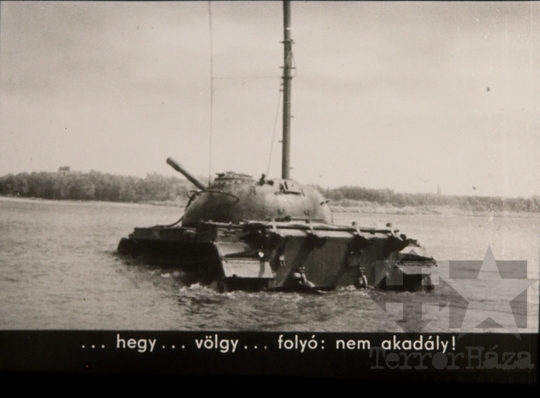 THM-DIA-2018.2.9.28 - Hazámat szolgálom