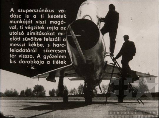 THM-DIA-2018.2.9.36 - Hazámat szolgálom