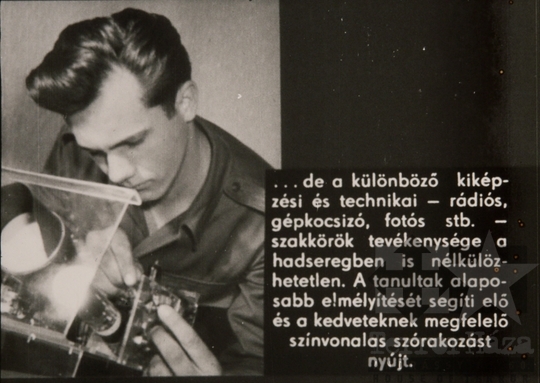 THM-DIA-2018.2.9.45 - Hazámat szolgálom