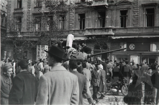 THM-FGY-2017.3.10 - 1956-os forradalom és szabadságharc a József körúton és környékén