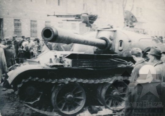 THM-RF-2016.5.36 - 1956-os forradalom és szabadságharc Budapesten