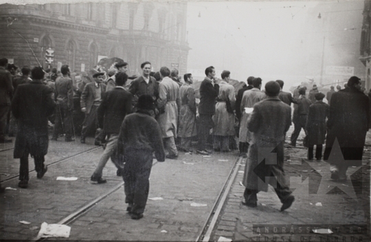 THM-TF-00004 - 1956-os forradalom és szabadságharc a Blaha Lujza téren