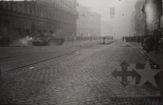 THM-TF-00018 - 1956-os forradalom és szabadságharc a Rákóczi úton és környékén