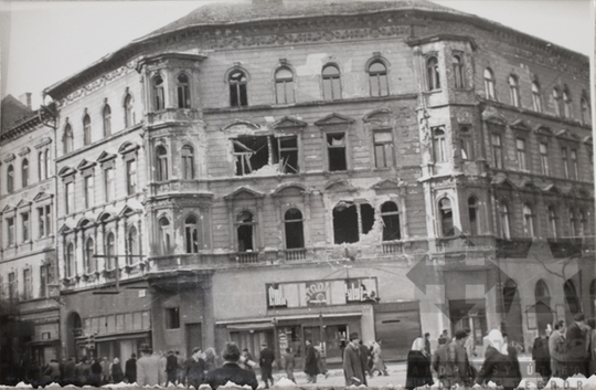 THM-TF-00106 - 1956-os forradalom és szabadságharc az Erzsébetvárosban