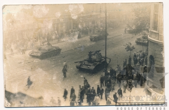THM-UN-2018.1.14 - 1956-os forradalom és szabadságharc a Teréz körúton és környékén