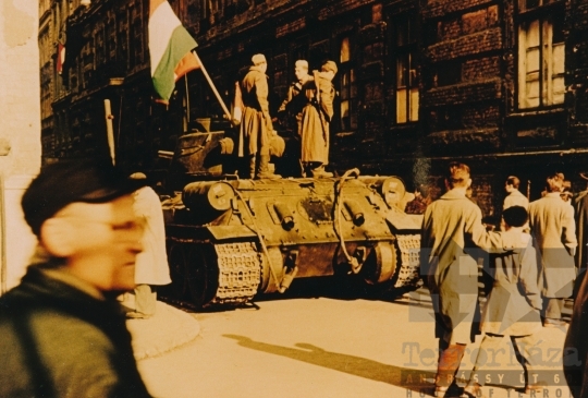 THM-ZL-2016.17.15 - 1956-os forradalom és szabadságharc Budapesten